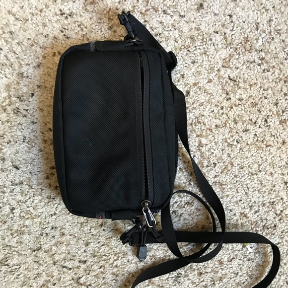 tom bihn side effect
